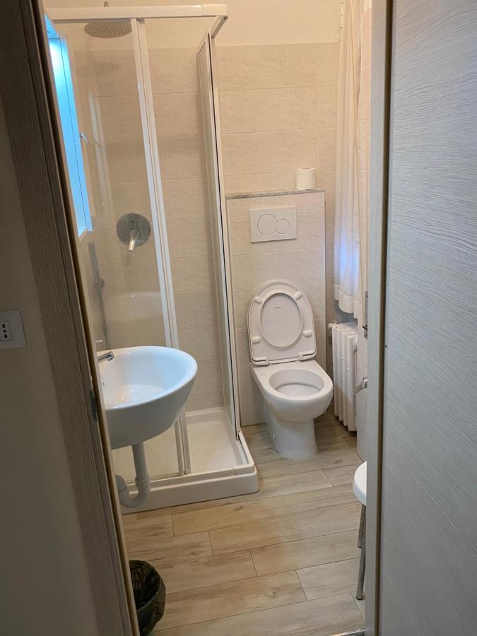 Hotel La Pergola Лоано Экстерьер фото