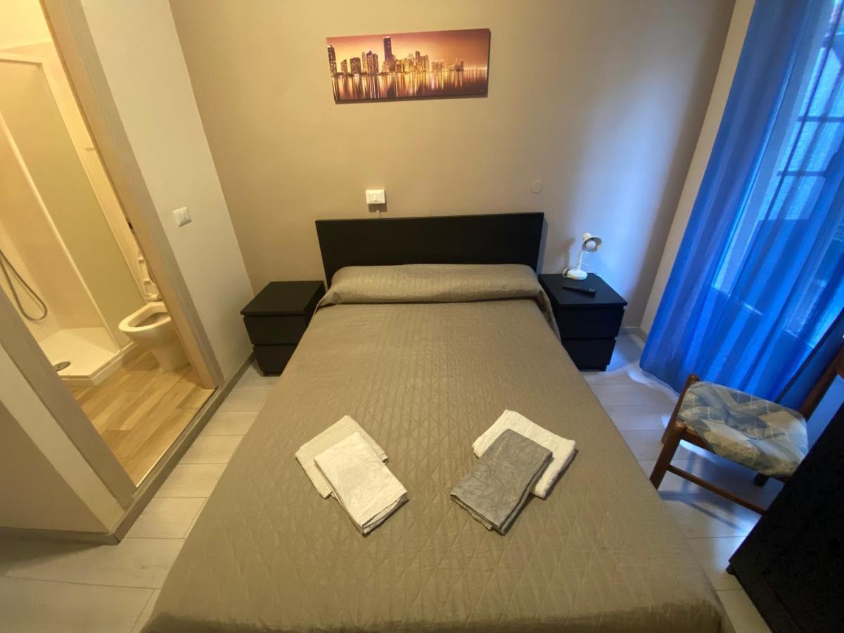 Hotel La Pergola Лоано Экстерьер фото